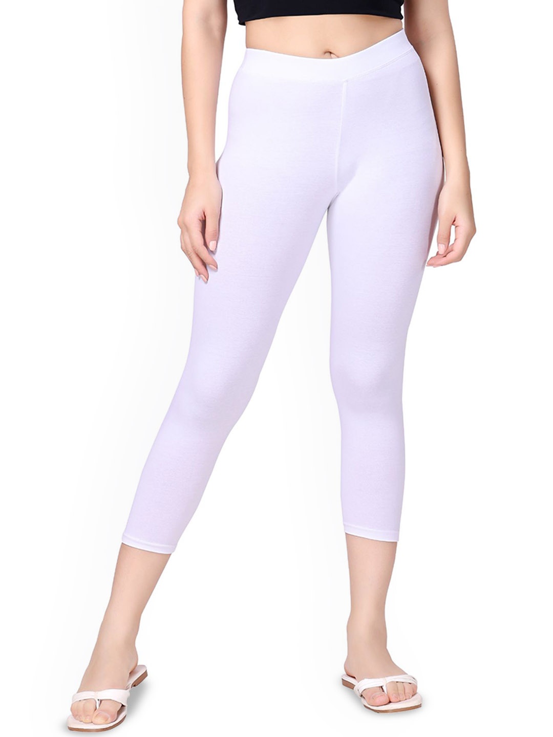 

TRASA Women Skinny Fit Three-Fourth Length Leggings, White