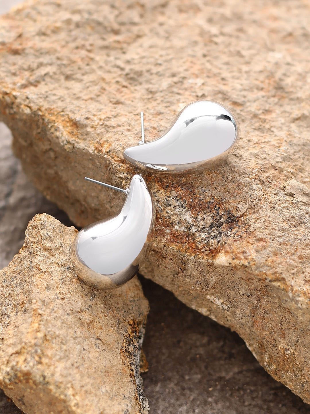 

Niska Contemporary Studded Earrings, Silver