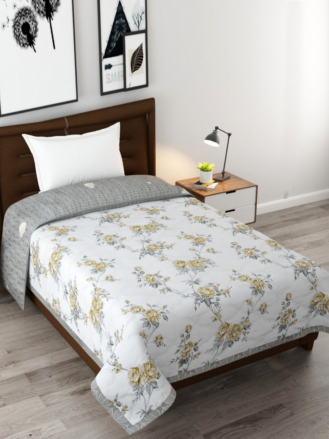 

Florida White & Grey Floral Printed Reversible Single Bed Comforter