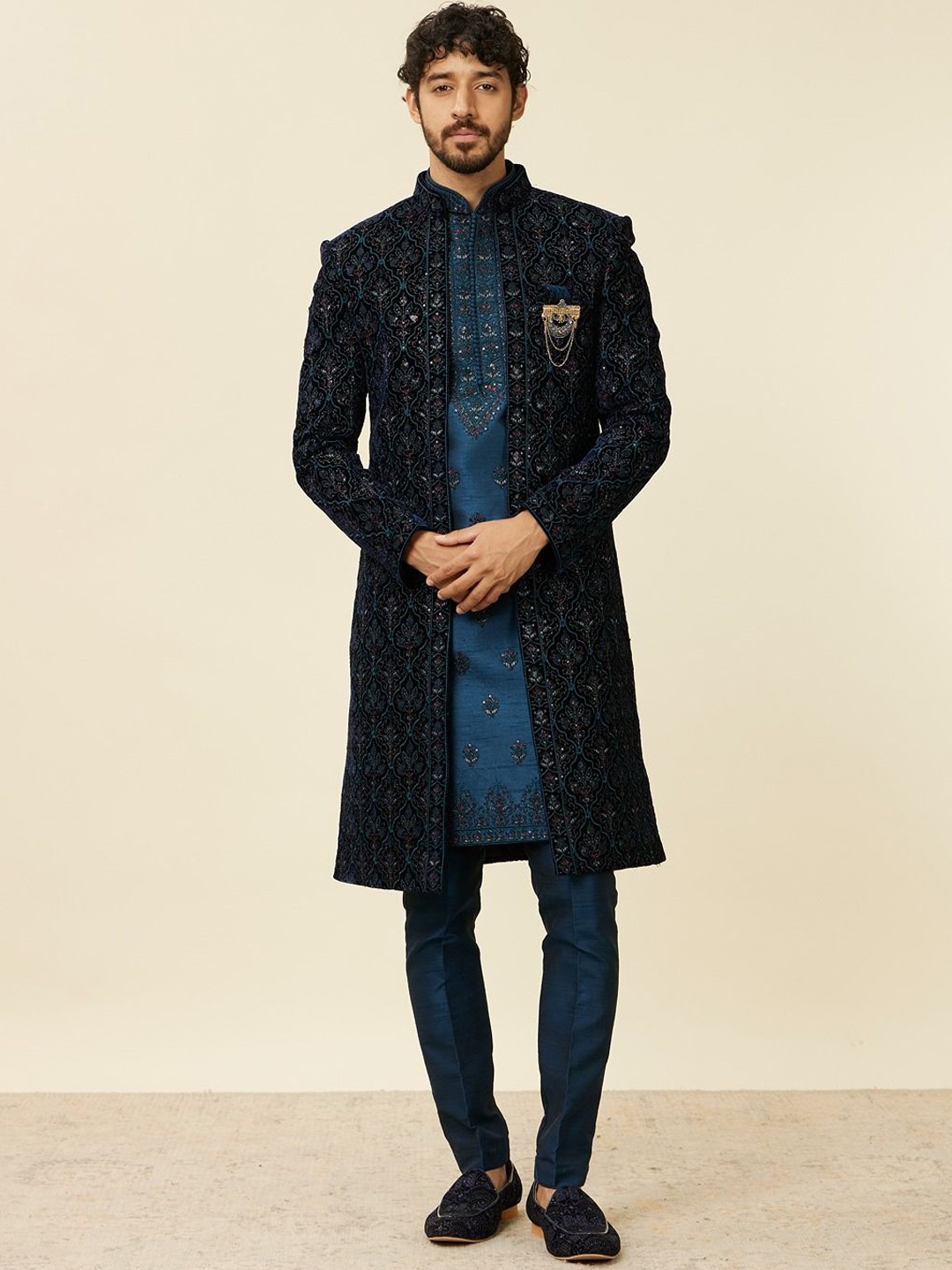 

Twamev Solid Embroidered Mandarin Collar Straight Sherwani Set, Blue