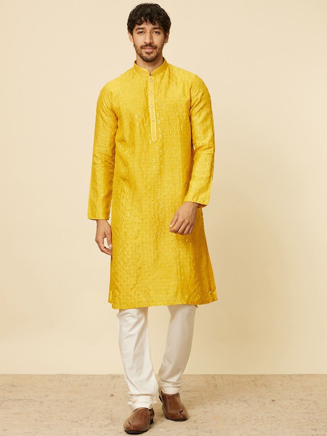 

Twamev Geometric Embroidered Mandarin Collar Sequinned Straight Kurta With Churidar, Mustard