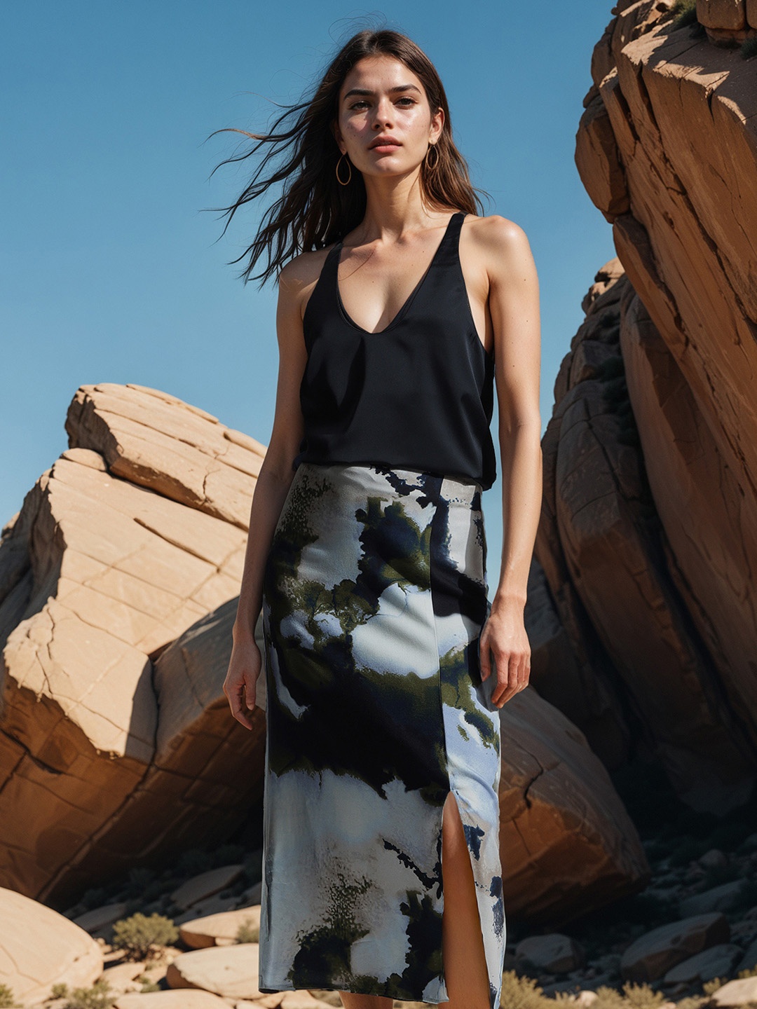 

H&M Women Abstract Printed Side Slit Skirt, Black