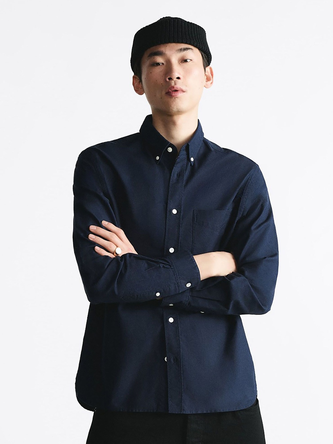 

MISCHIEF MONKEY Men Classic Tailored Fit Opaque Casual Shirt, Navy blue