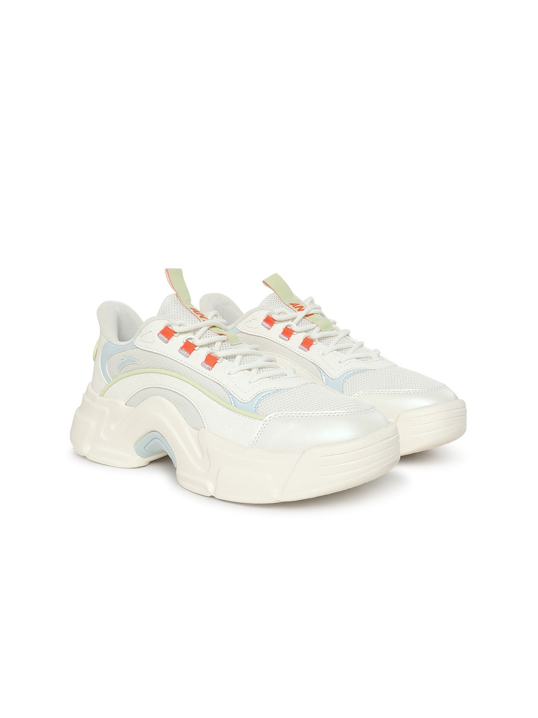

Anta Women Solid Sneakers, Beige