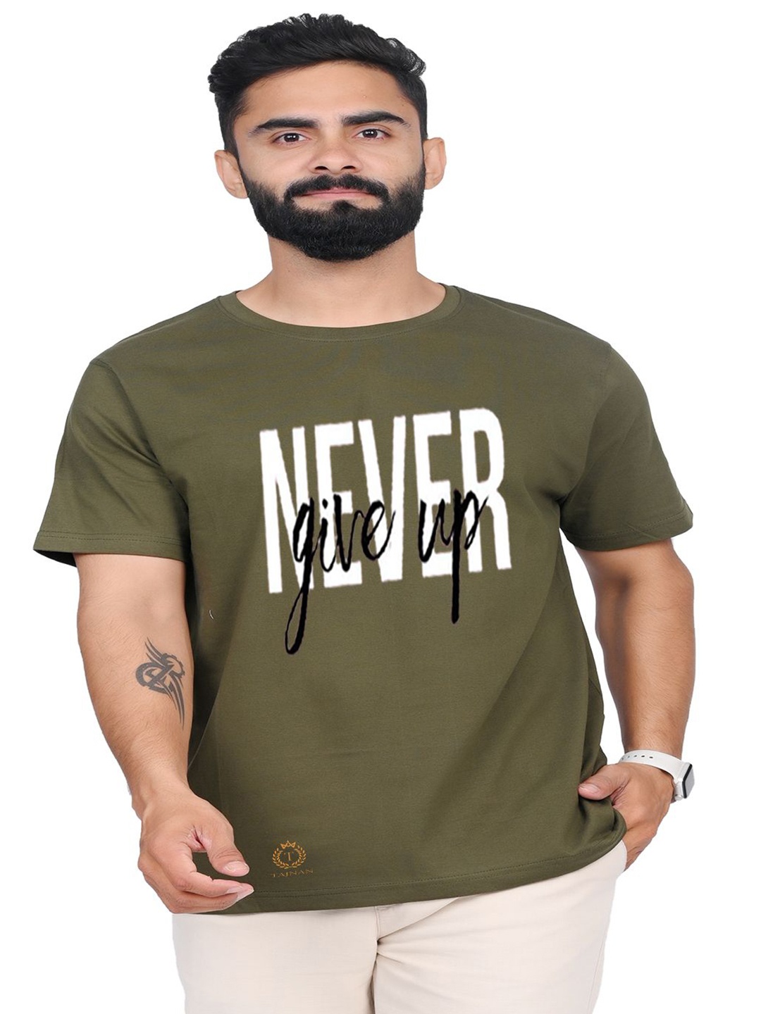 

TAJNAN Men Typography Printed Applique T-shirt, Green