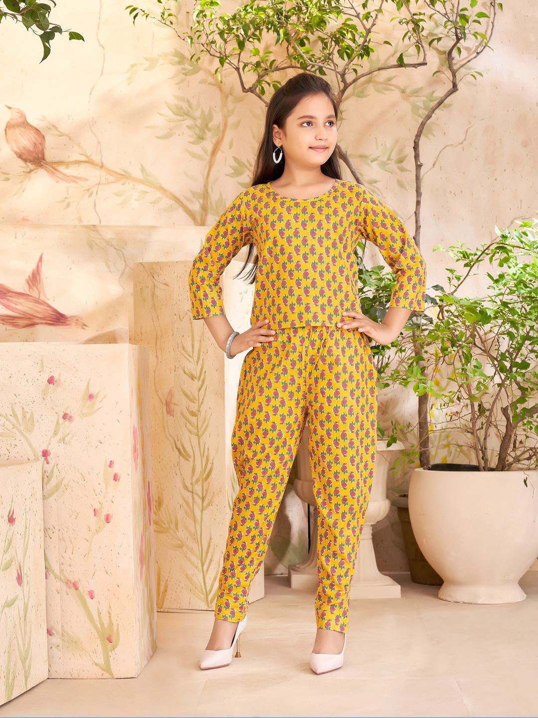 

Aarika Girls Printed Pure Cotton Top With Trousers, Yellow
