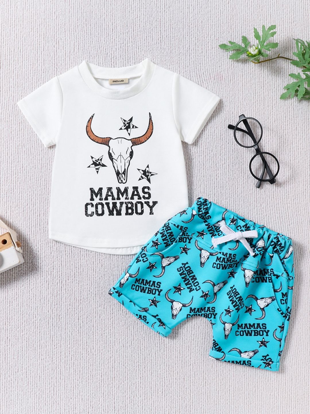 

INCLUD Boys Printed Round Neck T-shirt with Shorts, White