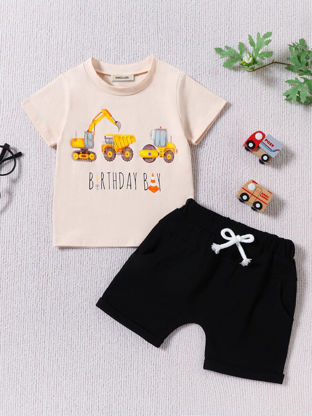

INCLUD Boys Printed Round Neck T-shirt with Shorts, Beige