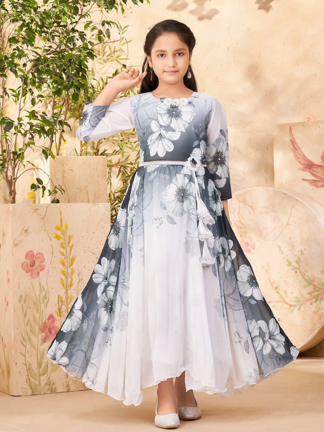 

BAESD Floral Print Georgette Fit & Flare Maxi Dress, Grey