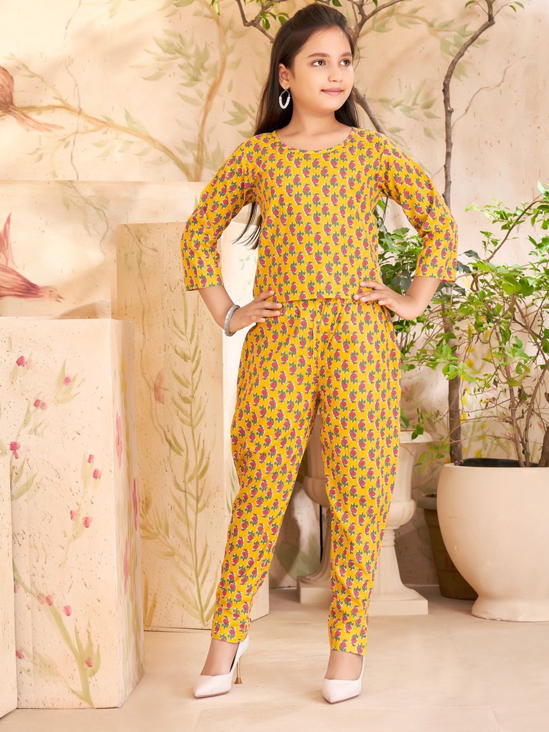 

BAESD Girls Printed Pure Cotton Top With Trousers, Yellow