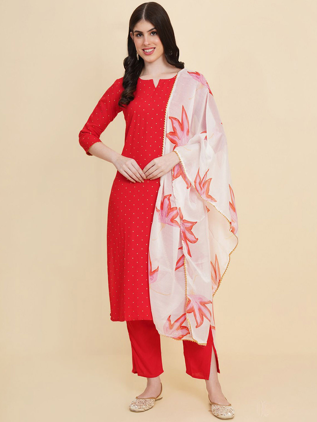 

ODETTE Floral Printed Regular Kurta with Trousers & Dupatta, Red