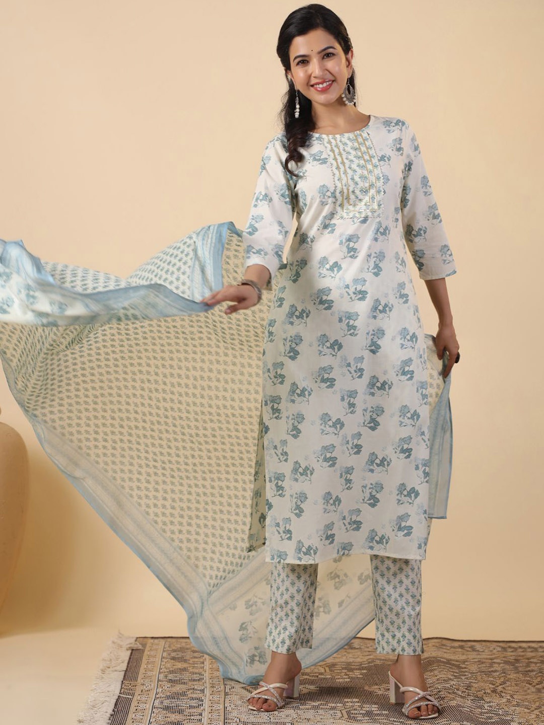 

Janasya Ethnic Motifs Printed Straight Pure Cotton Kurta with Trousers & Dupatta, Cream