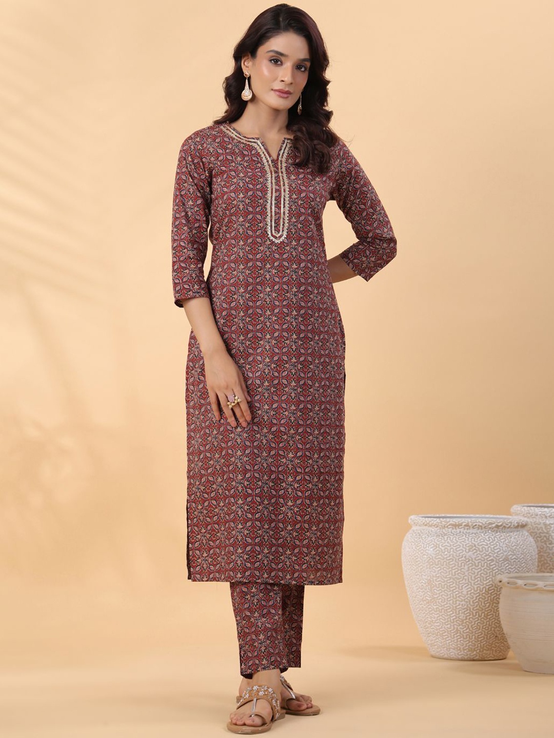 

Janasya Ethnic Motifs Printed Straight Pure Cotton Kurta with Trousers, Maroon