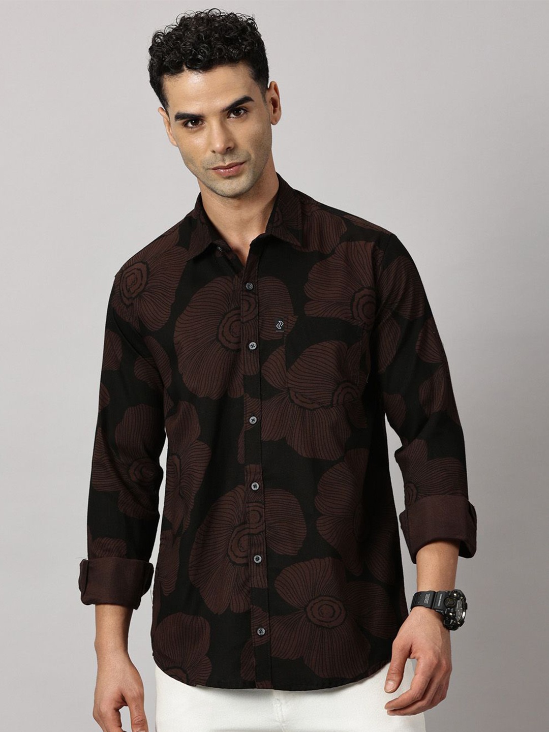 

Rodzen Men Standard Floral Opaque Printed Casual Shirt, Brown