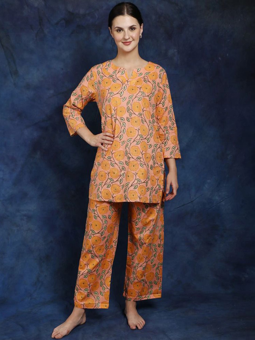 

Exotic India Printed Pure Cotton Night suit, Peach