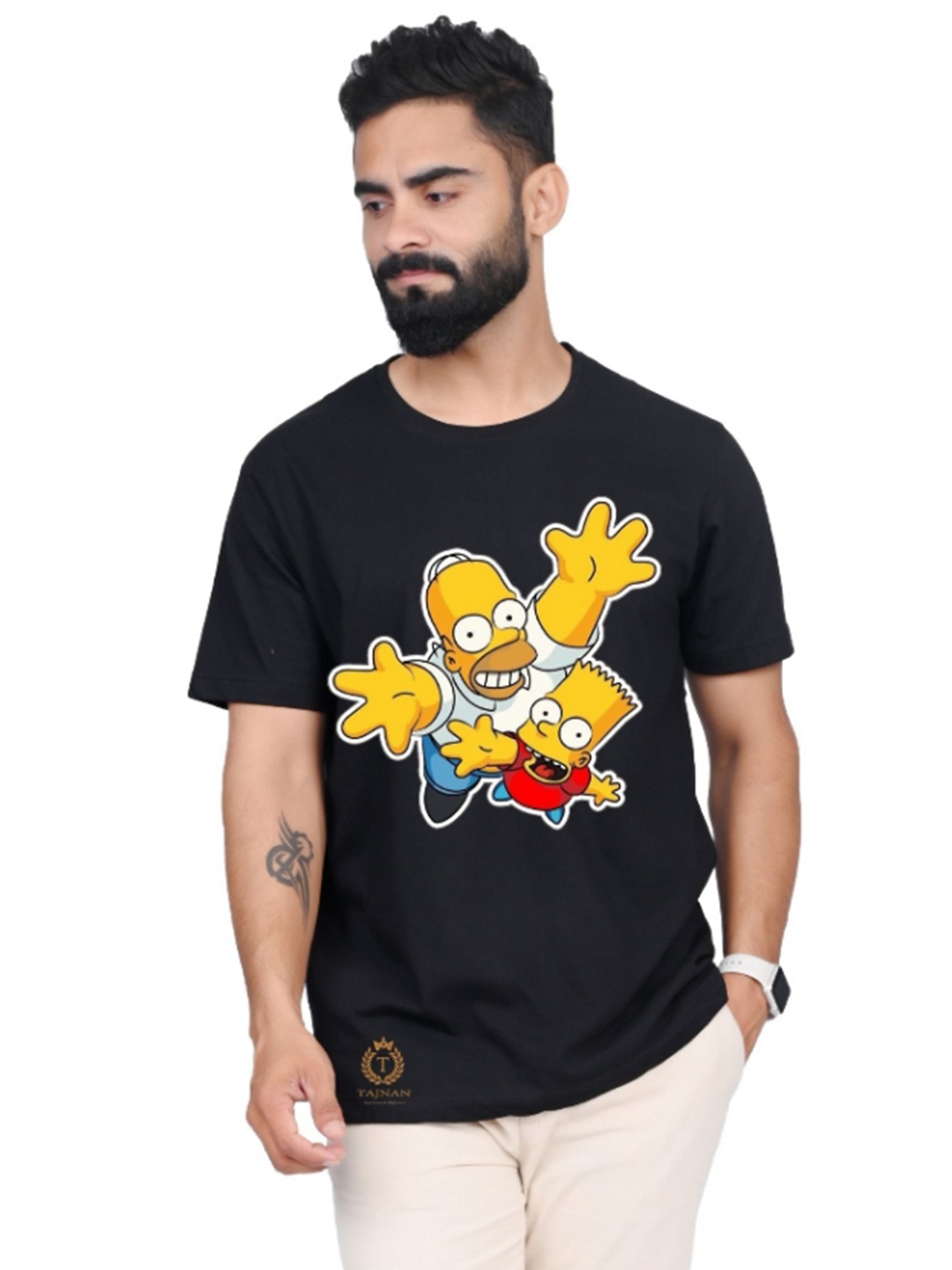 

TAJNAN Men Printed Applique T-shirt, Black