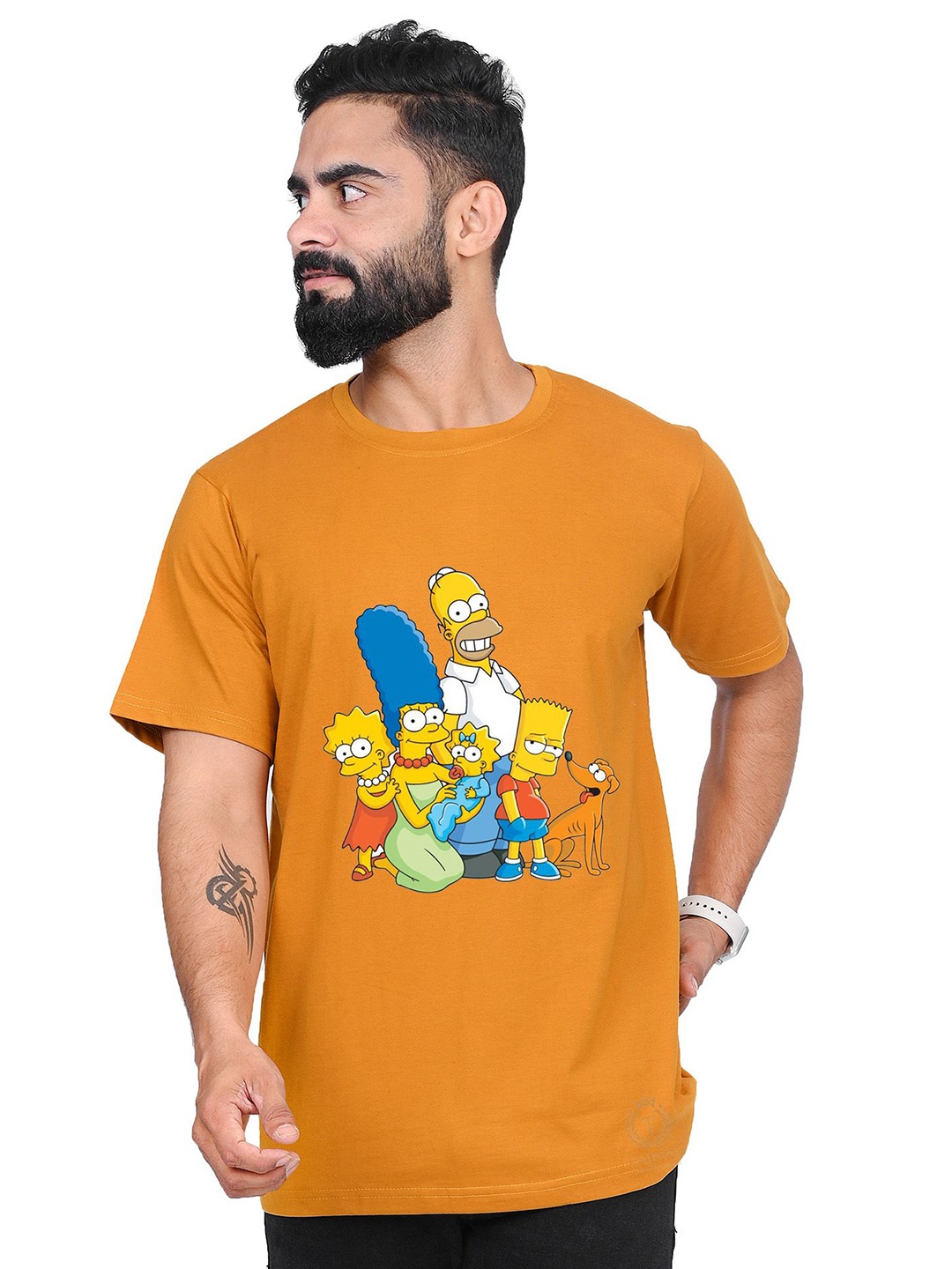 

TAJNAN Men Printed Applique T-shirt, Orange