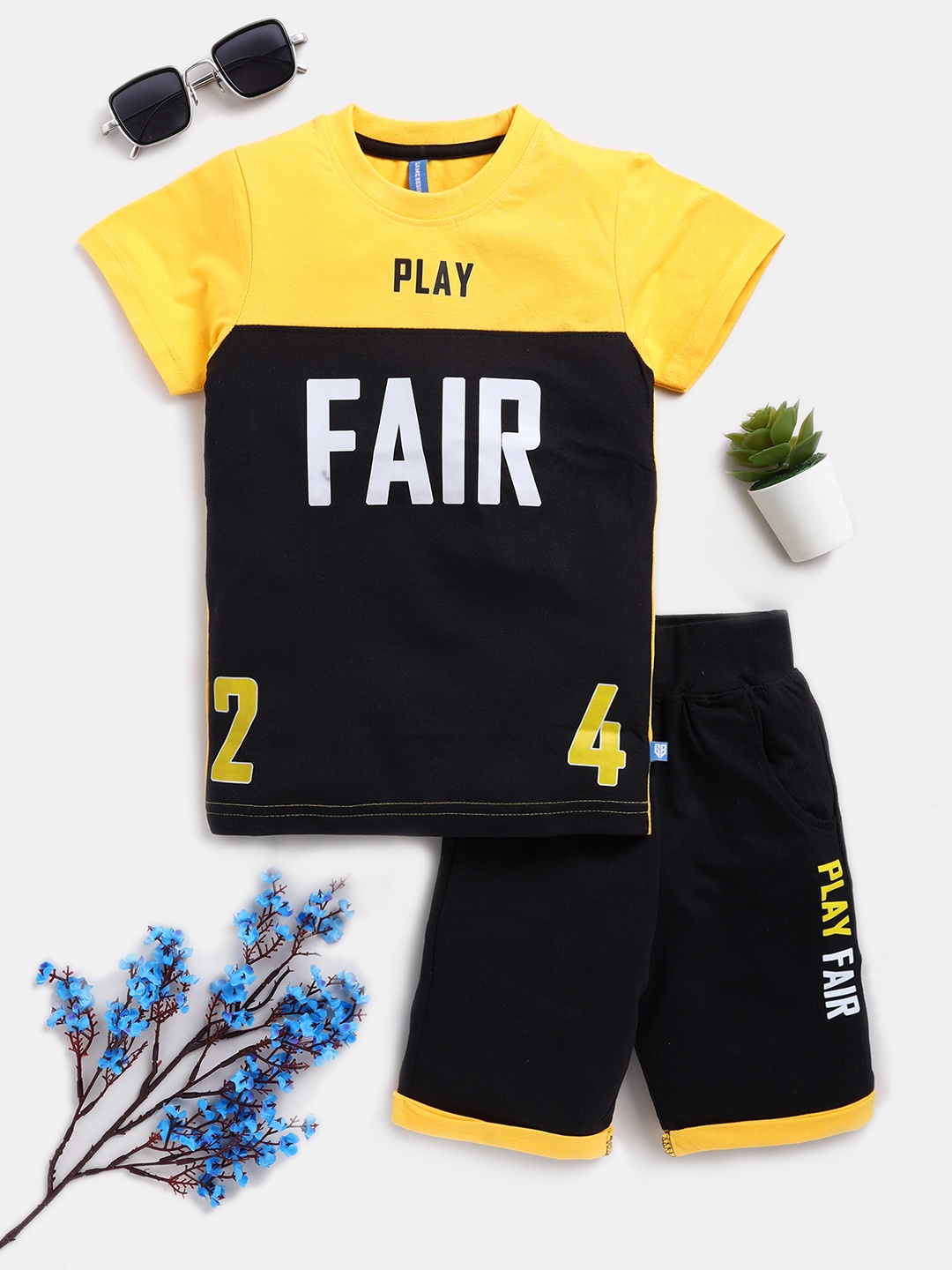 

Here&Now X Game Begins Boys Pure Cotton T-shirt with Shorts, Yellow