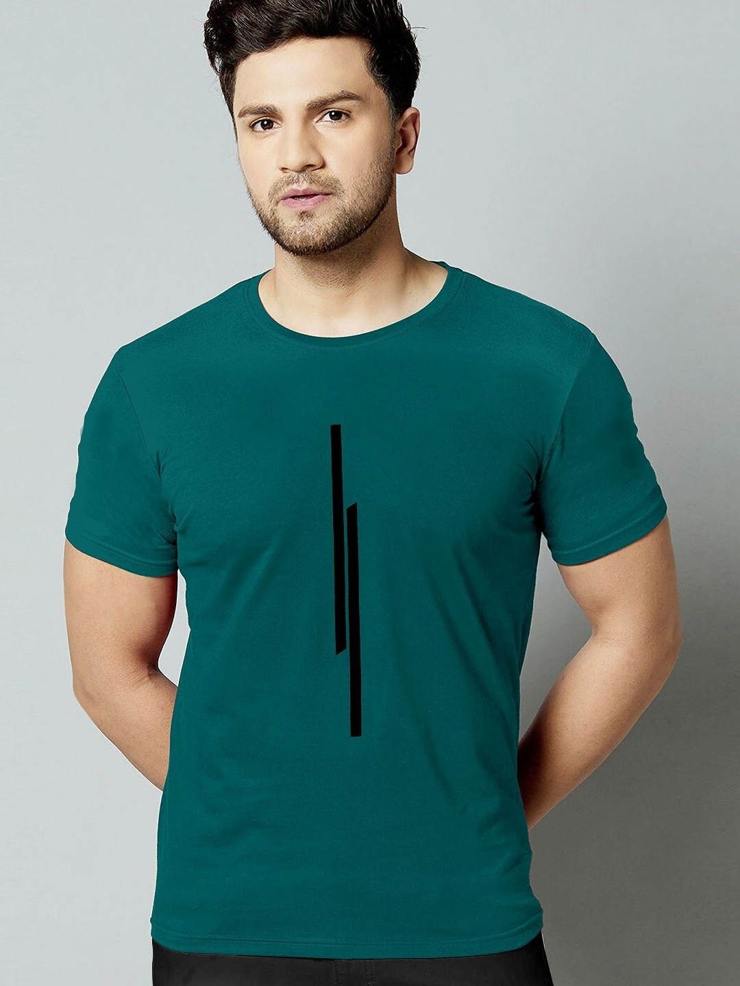

HAPPY KHAJANA Men Graphic Printed Round Neck T-shirt, Teal