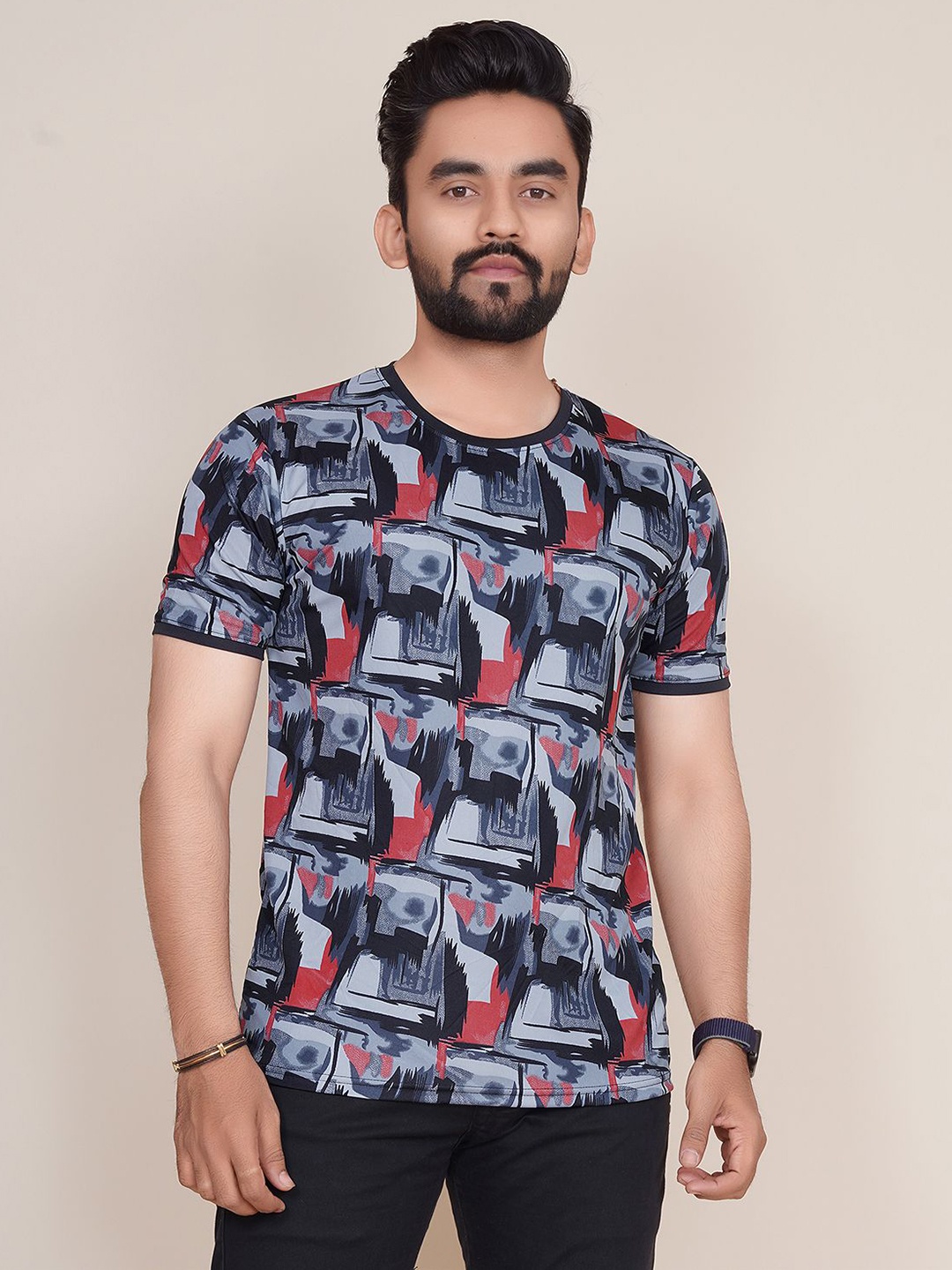 

HAPPY KHAJANA Men Abstract Printed Round Neck T-shirt, Grey