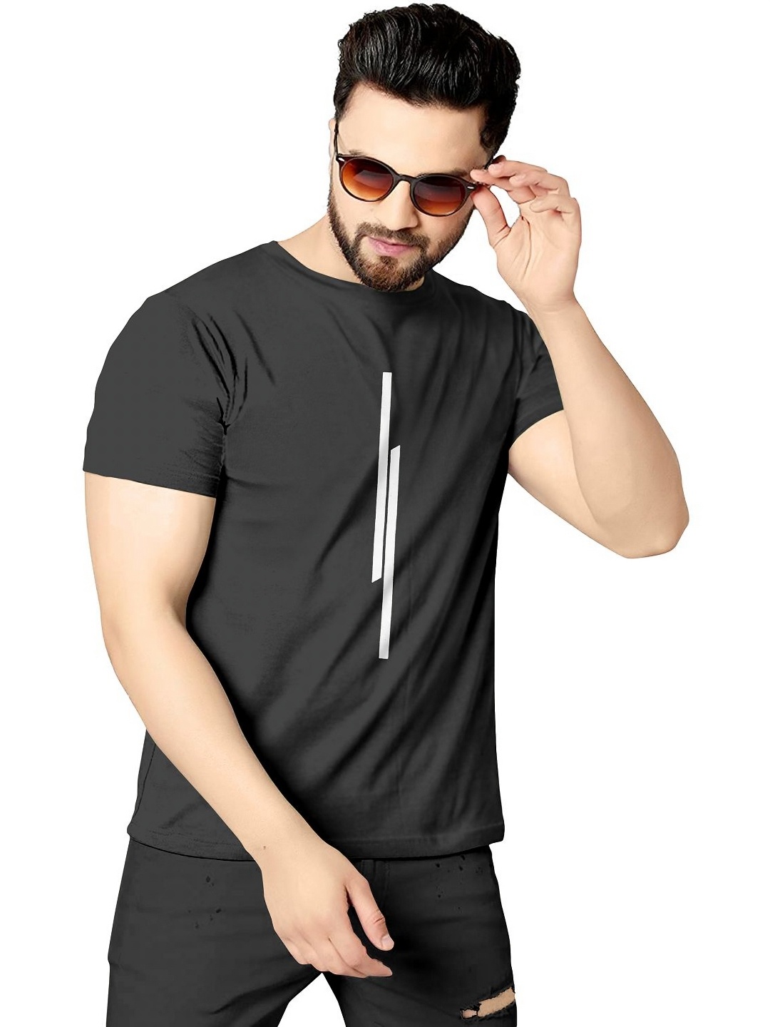 

HAPPY KHAJANA Men Graphic Printed Round Neck T-shirt, Black