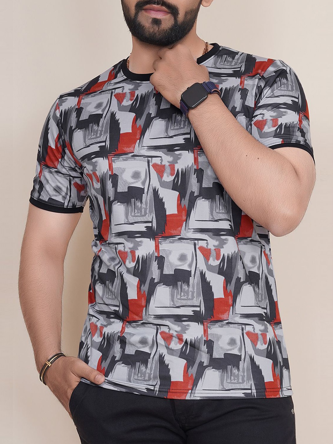 

HAPPY KHAJANA Men Abstract Printed Round Neck T-shirt, Grey
