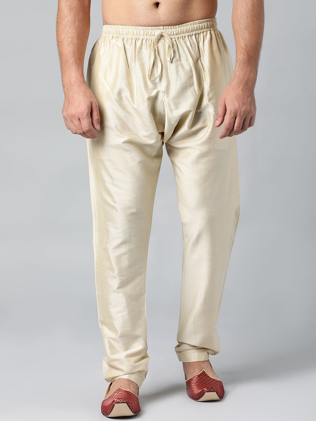 

TheEthnic.Co Men Low-Rise Pyjamas, Gold