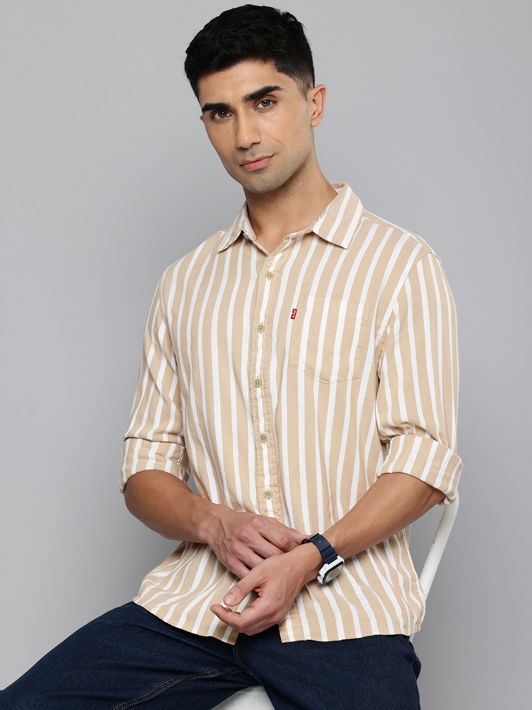 

Levis Slim Fit Vertical Stripes Casual Shirt, Beige