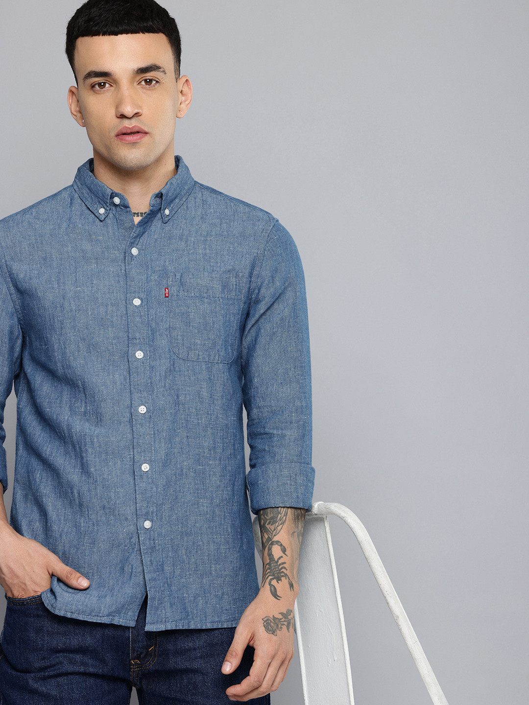 

Levis Cotton Linen Slim Fit Opaque Denim Casual Shirt, Blue
