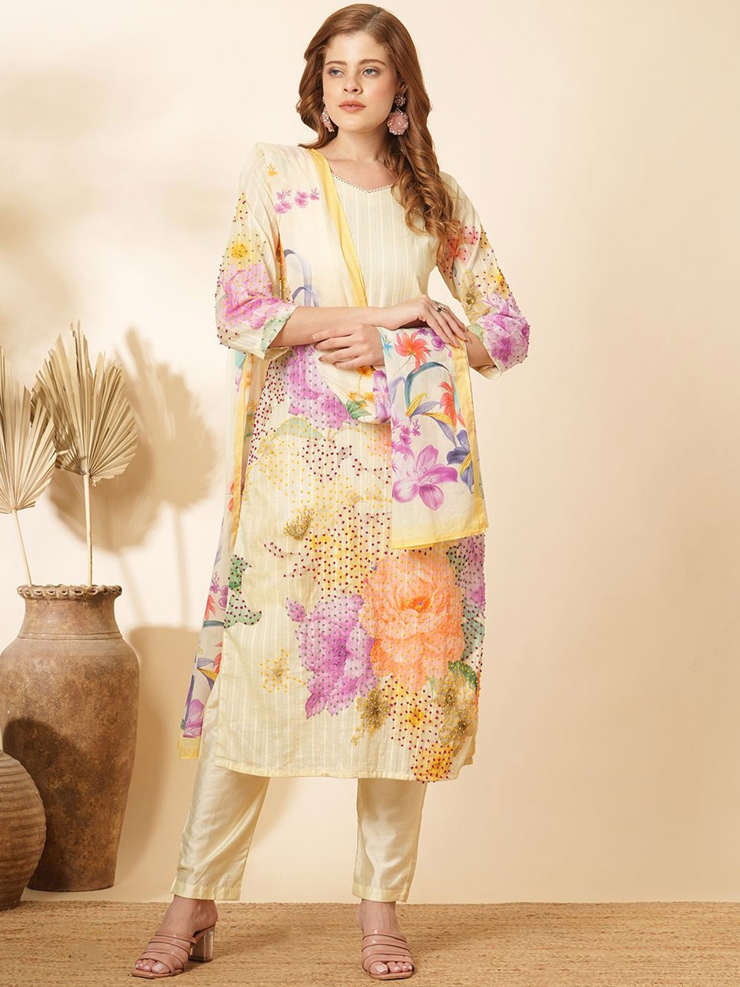 

FASHOR Floral Printed Regular Pure Cotton Kurta With Trousers & Dupatta, Cream