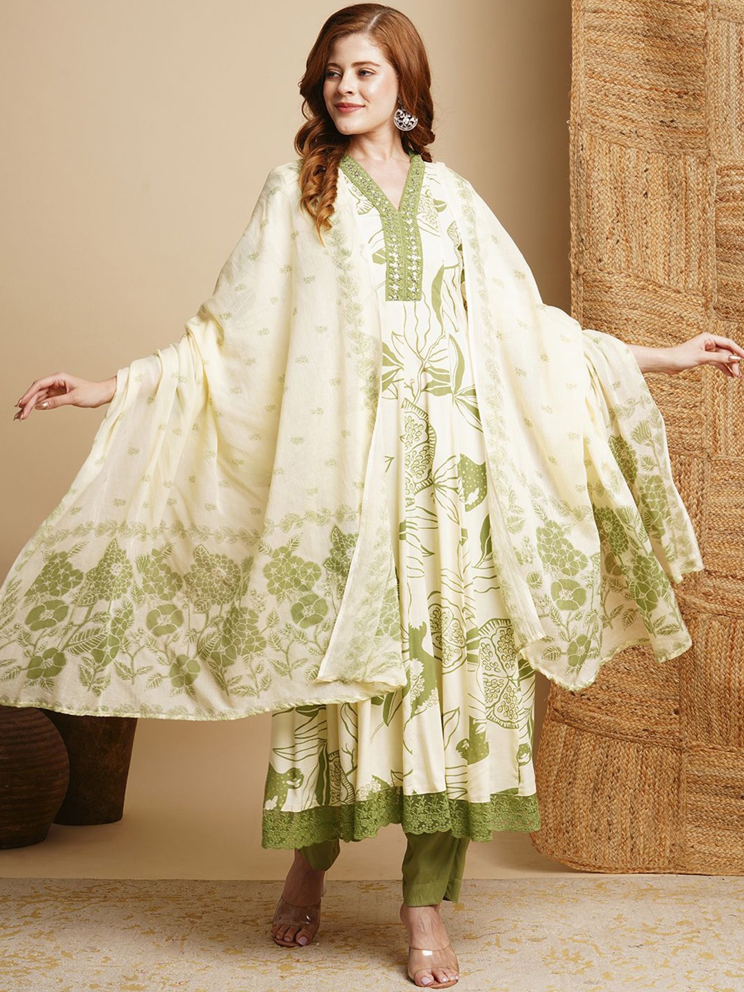 

FASHOR Floral Printed Panelled Mirror Work Anarkali Kurta With Trousers & Dupatta, Off white