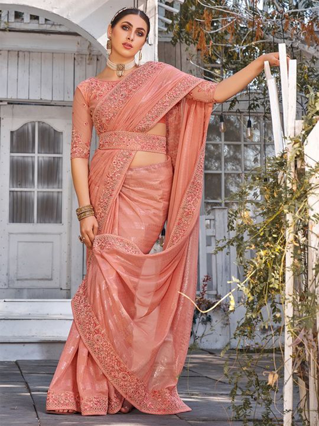 

Kalista Floral Embroidered Pure Chiffon Saree, Peach