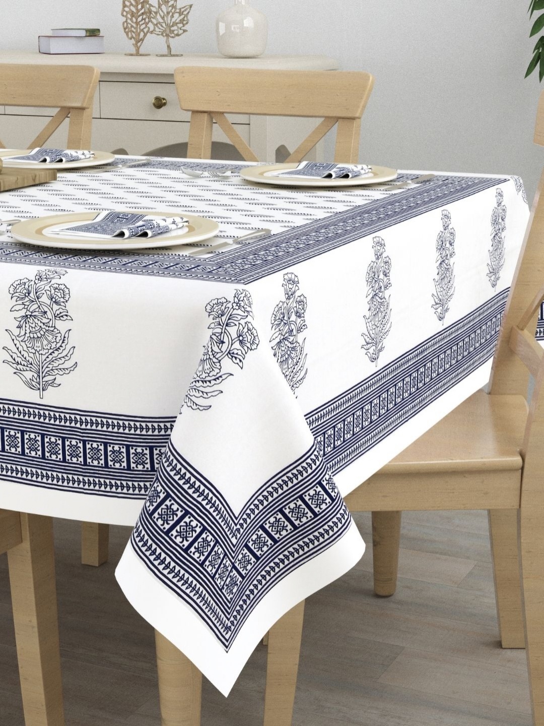 

The Craft Monk White & Grey Floral Printed Pure Cotton 6-Seater Table Cover With Napkins
