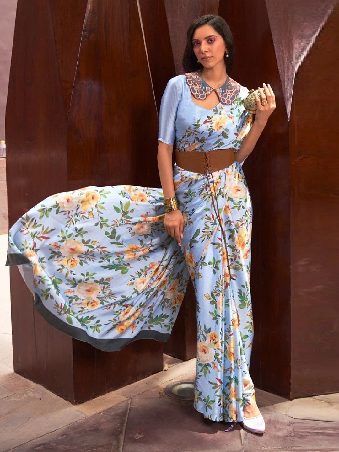 

Iris Floral Saree with Blouse, Blue
