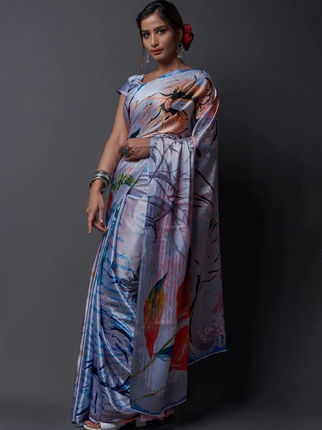 

Iris Floral Print Saree with Blouse, Blue