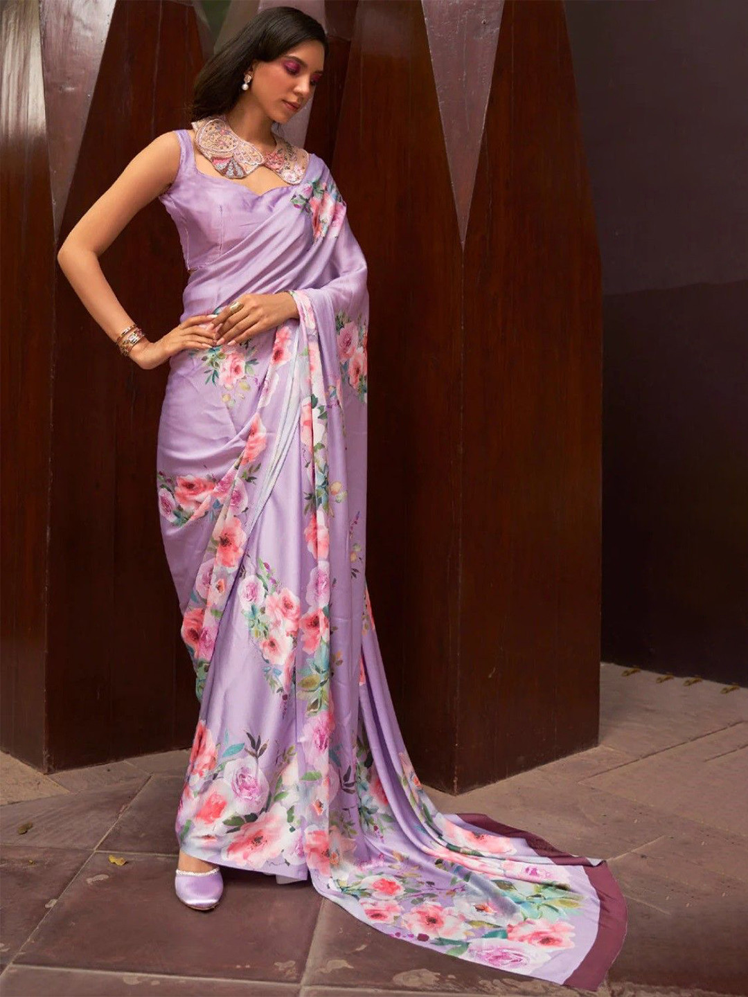 

Iris Floral Print Saree with Blouse, Lavender