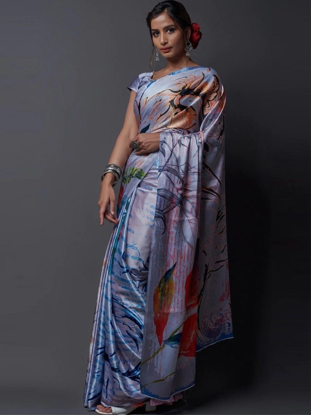 

Sarvada Floral Saree with Blouse, Blue