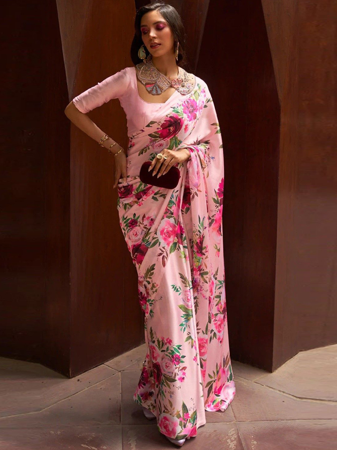 

Nimidiya Floral Saree with Blouse, Pink