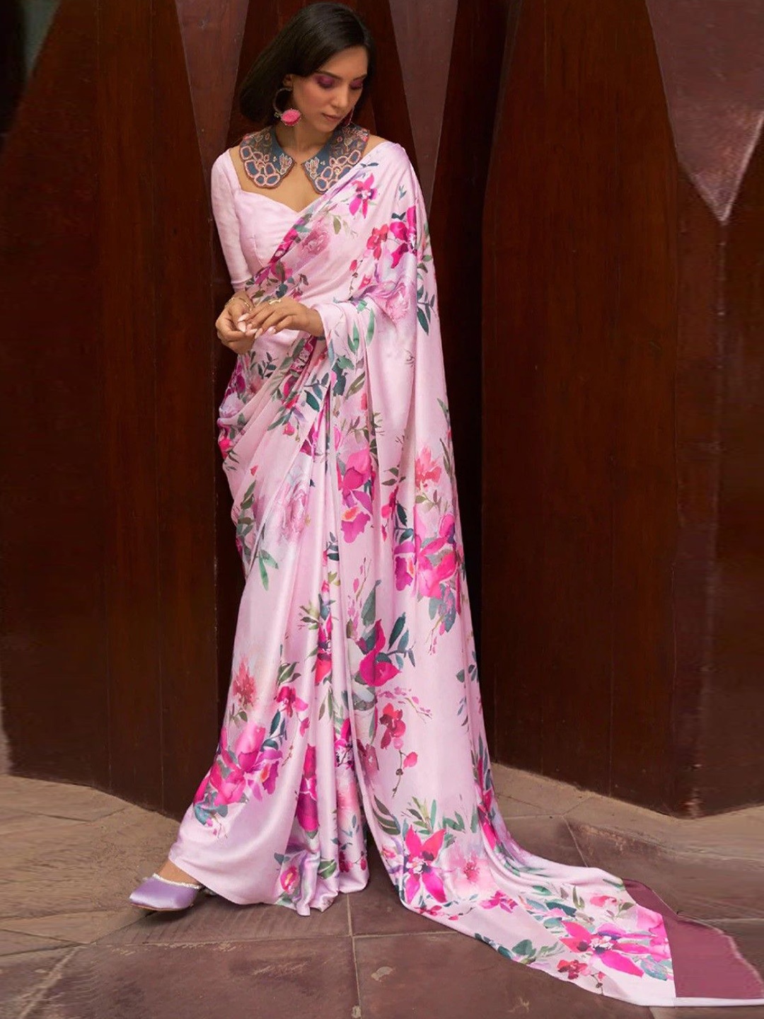 

Nimidiya Floral Saree with Blouse, Pink