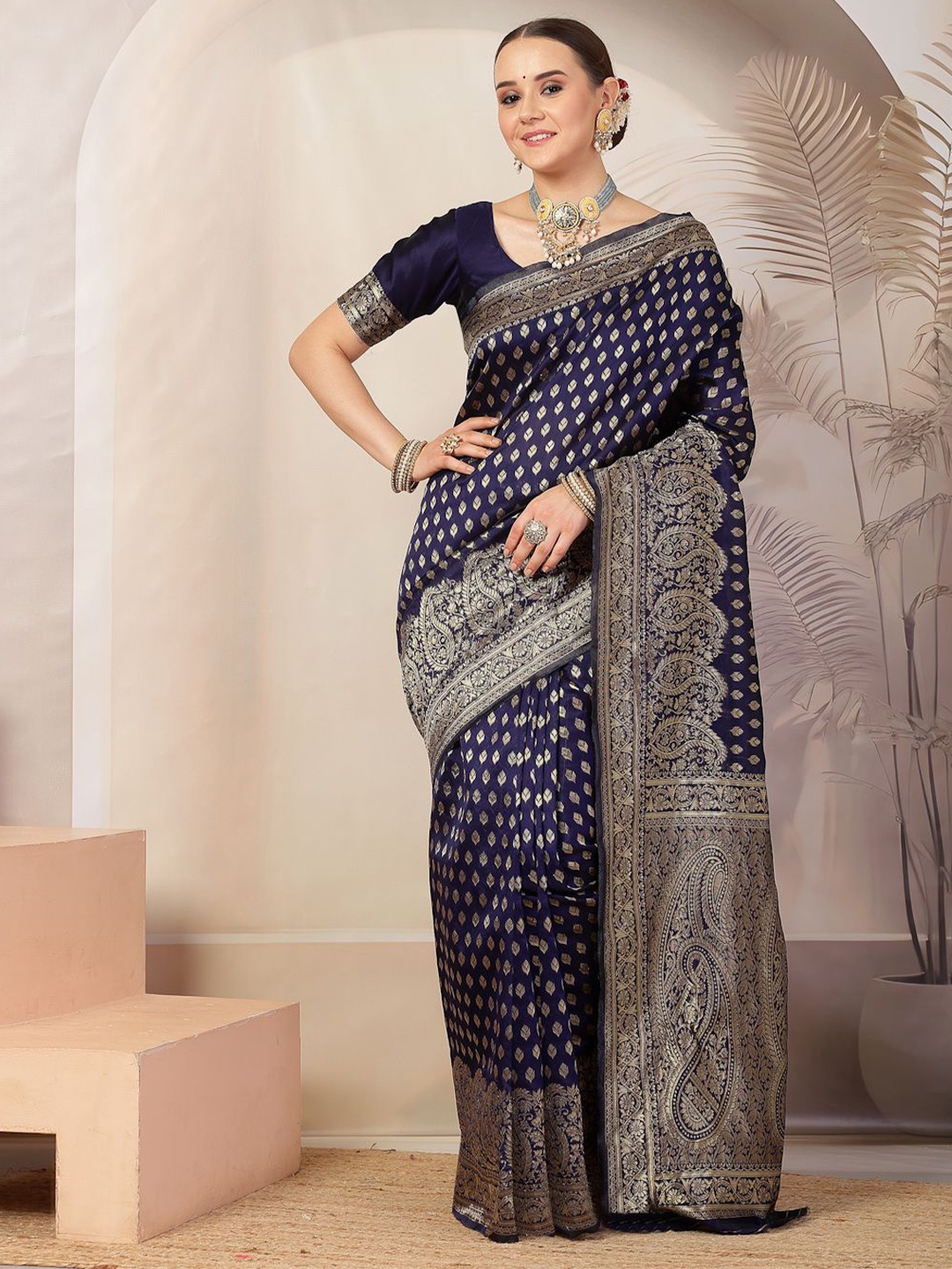 

Stylum Ethnic Motif Zari Woven Banarasi Saree, Blue