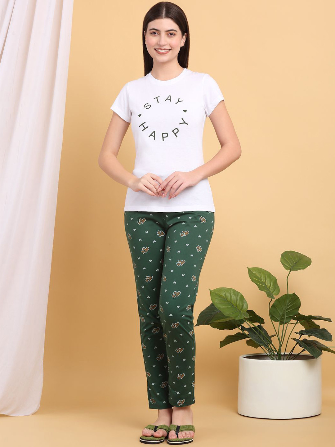 

Sweet Dreams Women Cotton Printed Night suit, White