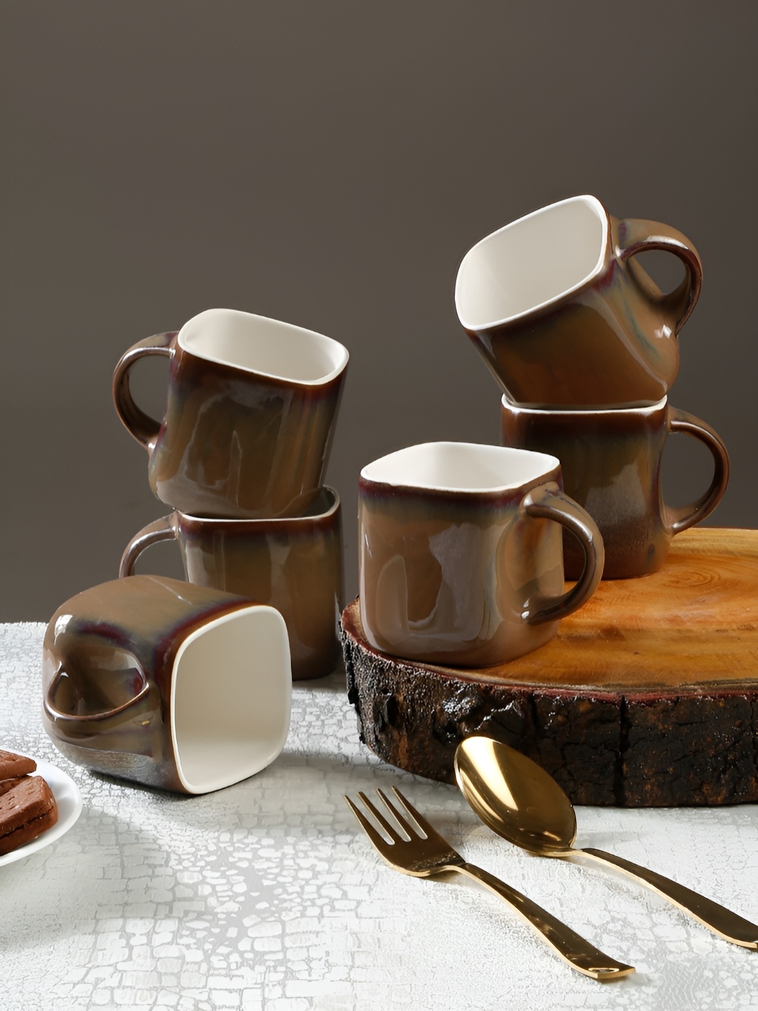 

Arrabi Brown & White 6 Pieces Ceramic Glossy Cups 130ml Each