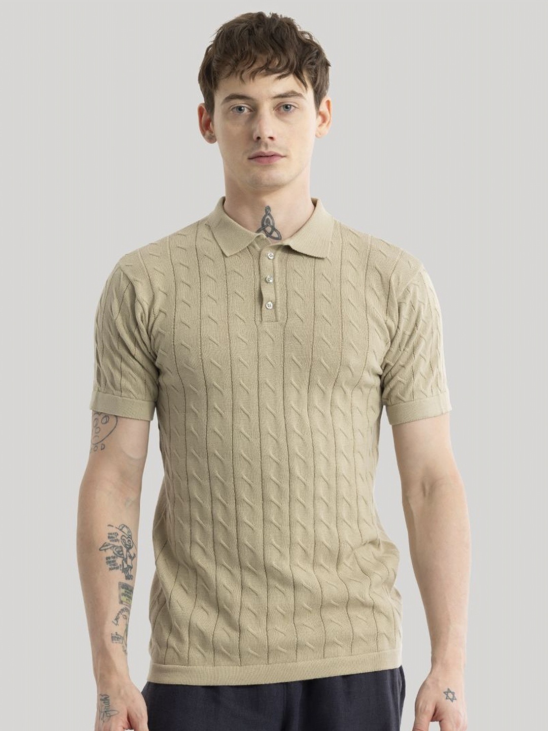 

Snitch Men Striped Monochrome Slim Fit T-shirt, Beige