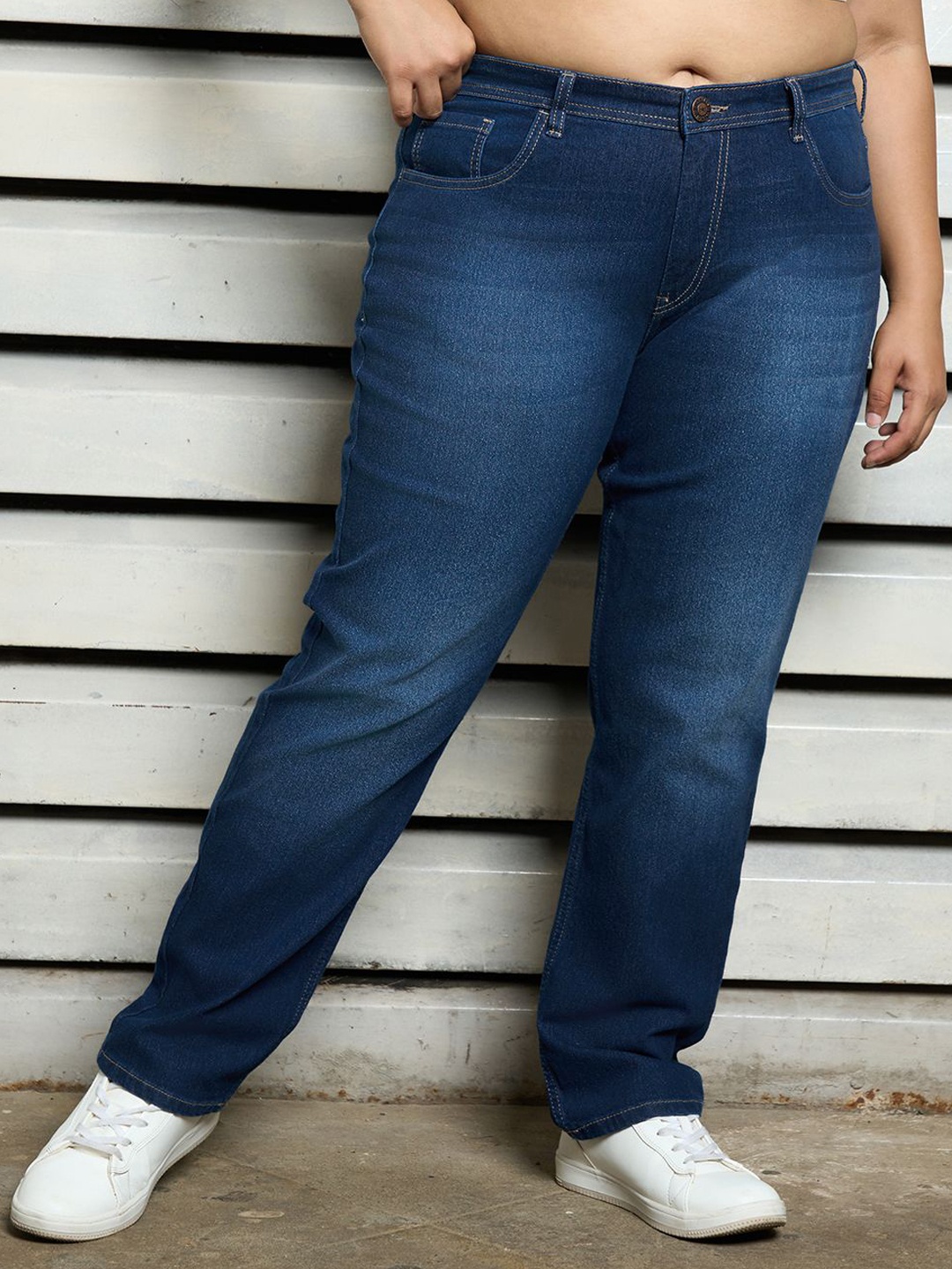 

Freeform by High Star Plus Size Women High-Rise Light Fade Stretchable Jeans, Blue