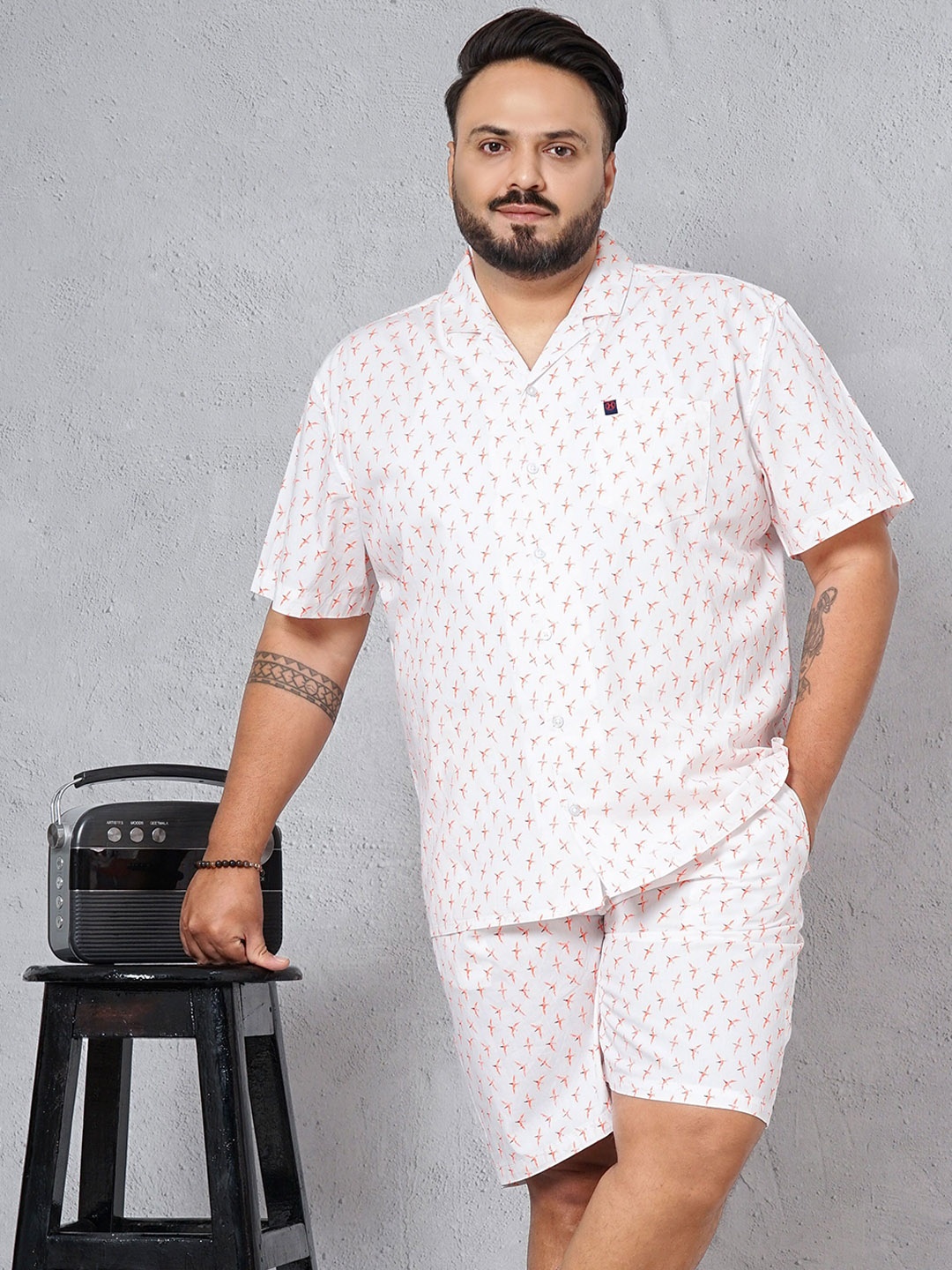 

HARDSODA Plus Size Printed Cuban Collar Shirt & Shorts, White