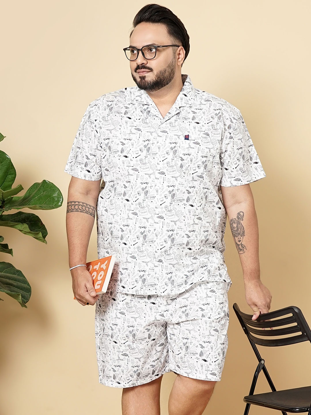 HARDSODA Plus Size Printed Cuban Collar Shirt With Shorts, White