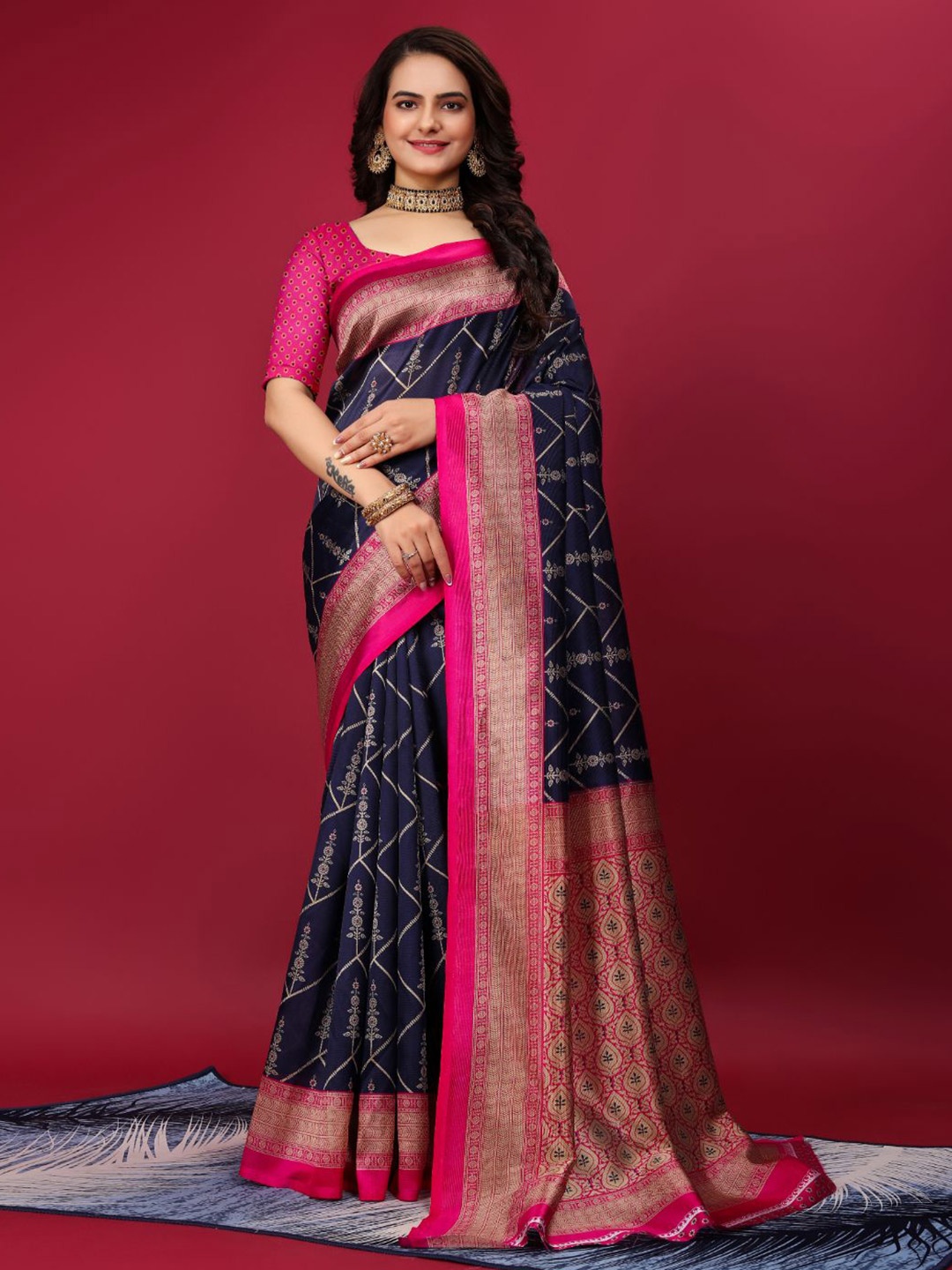 

KALINI Ethnic Motifs Zari Woven Mysore Silk Saree, Navy blue