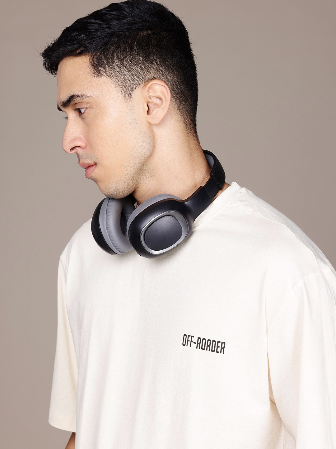 

The Roadster Lifestyle Co. Printed Pure Cotton Relaxed Fit T-shirt, Cream