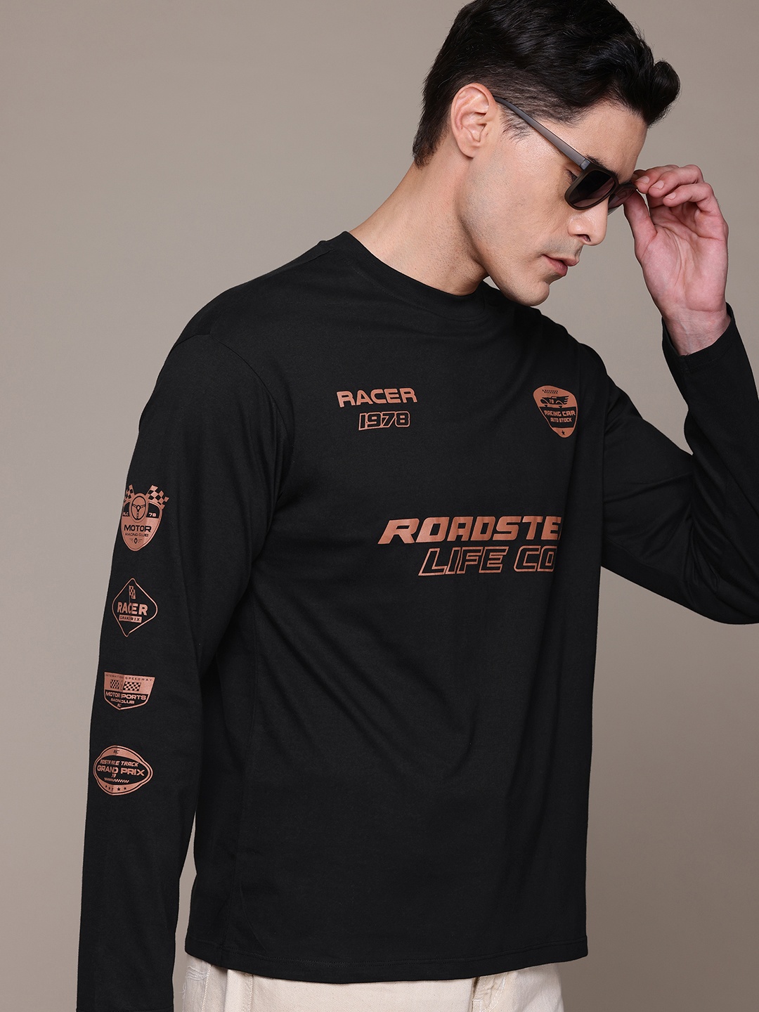 

The Roadster Lifestyle Co. Typography Print Drop-Shoulder Sleeves Pure Cotton T-shirt, Black