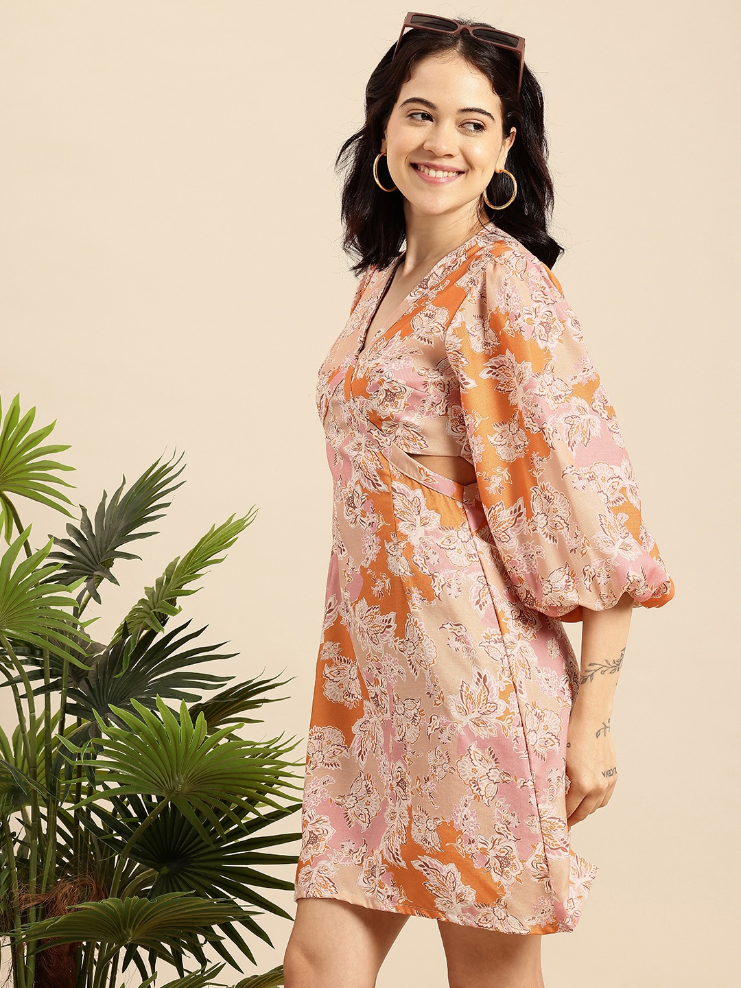 

Mast & Harbour Floral Printed V-Neck Puff Sleeves Cut-Outs A-Line Dress, Orange